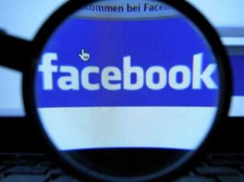 СМИ сообщили о тайной встрече глав Facebook и Роскомнадзора